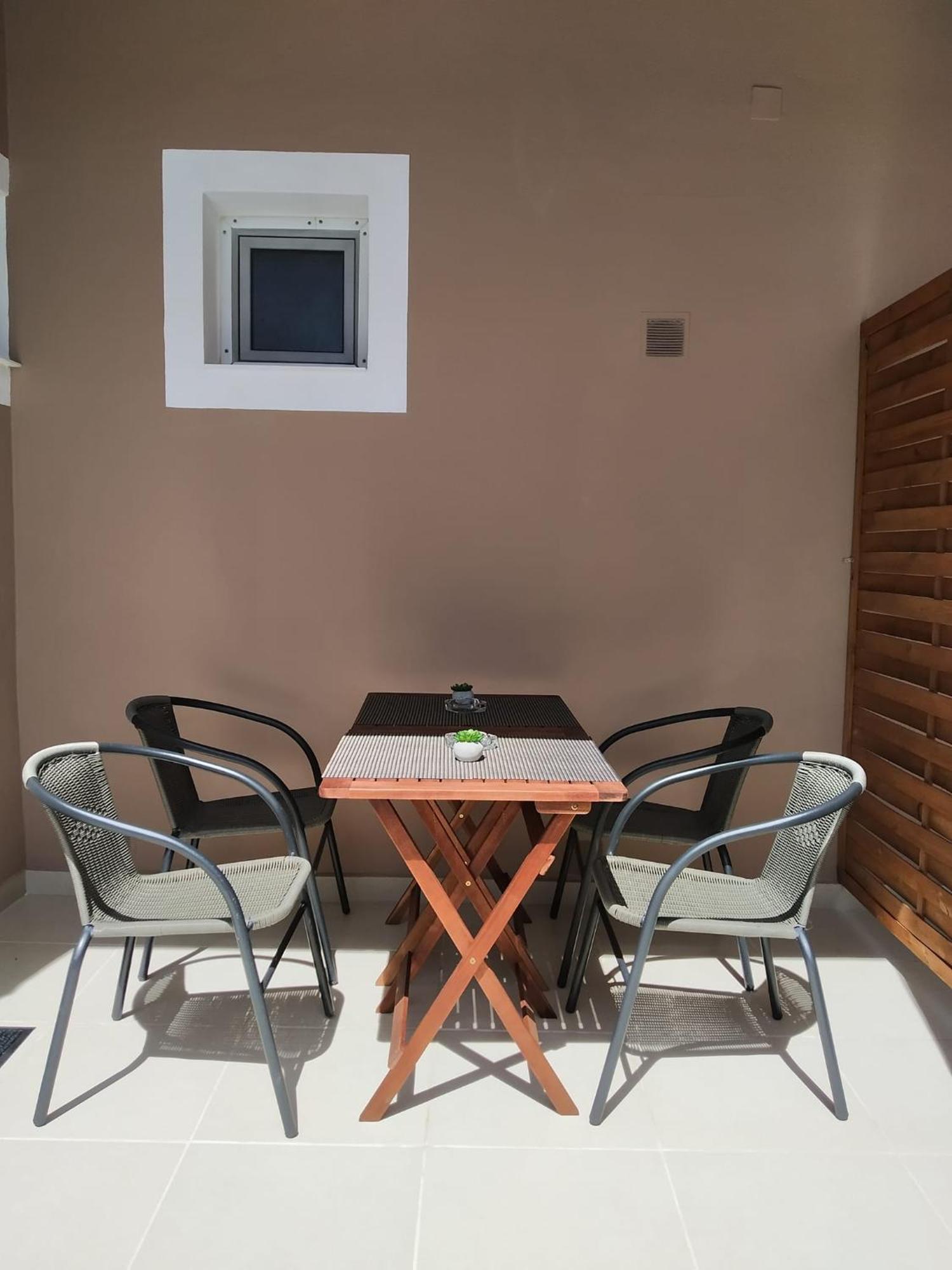 Trousas Apartments Рода Экстерьер фото